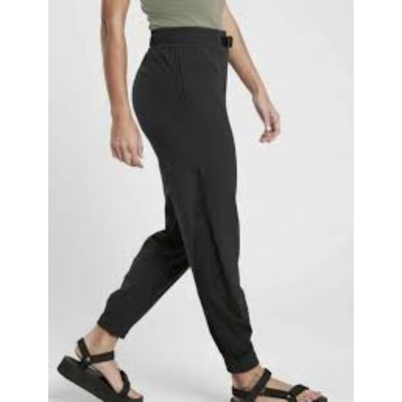 ATHLETA Quest Jogger BLACK Size 4 Adjustable Belted Waist - Picture 2 of 7